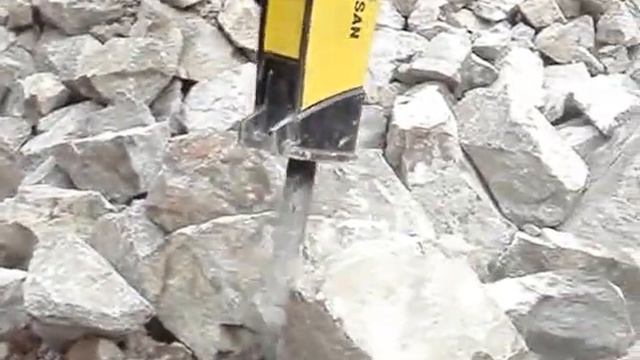 Установка и испытание гидромолота Soosan SQ130 Installation and testing of the breaker Soosan SQ130 смотреть онлайн