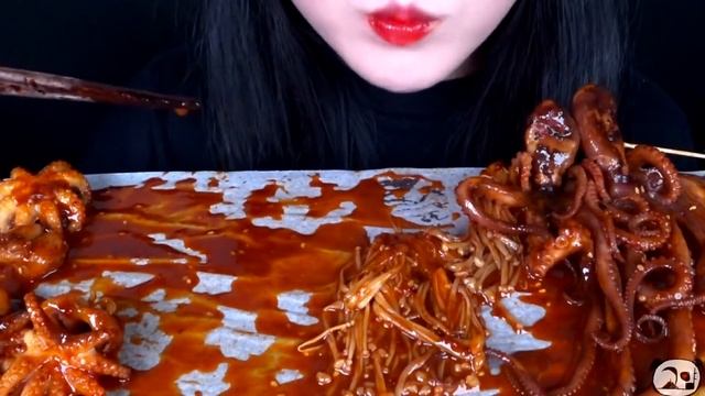 ASMR SPICY ENOKI MUSHROOM, SPICY SEAFOOD, OCTOPUS/WEBFOOT OCTOPUS/매운 불닭 팽이버섯, 매운 해산물 먹방/낙지쭈꾸미mukban