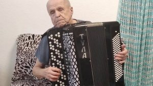 Народная песня 20годов 20века, "Крутится вертится шар голубой" в обработке Владимира Свисткова