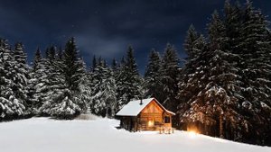 Зимний футаж. Дом, лес, костёр