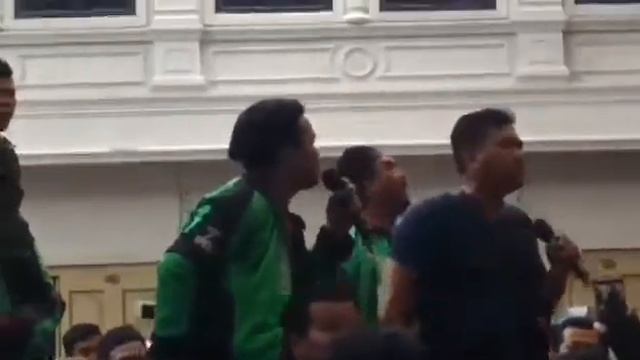 demon gojek di cbd polonia смотреть онлайн