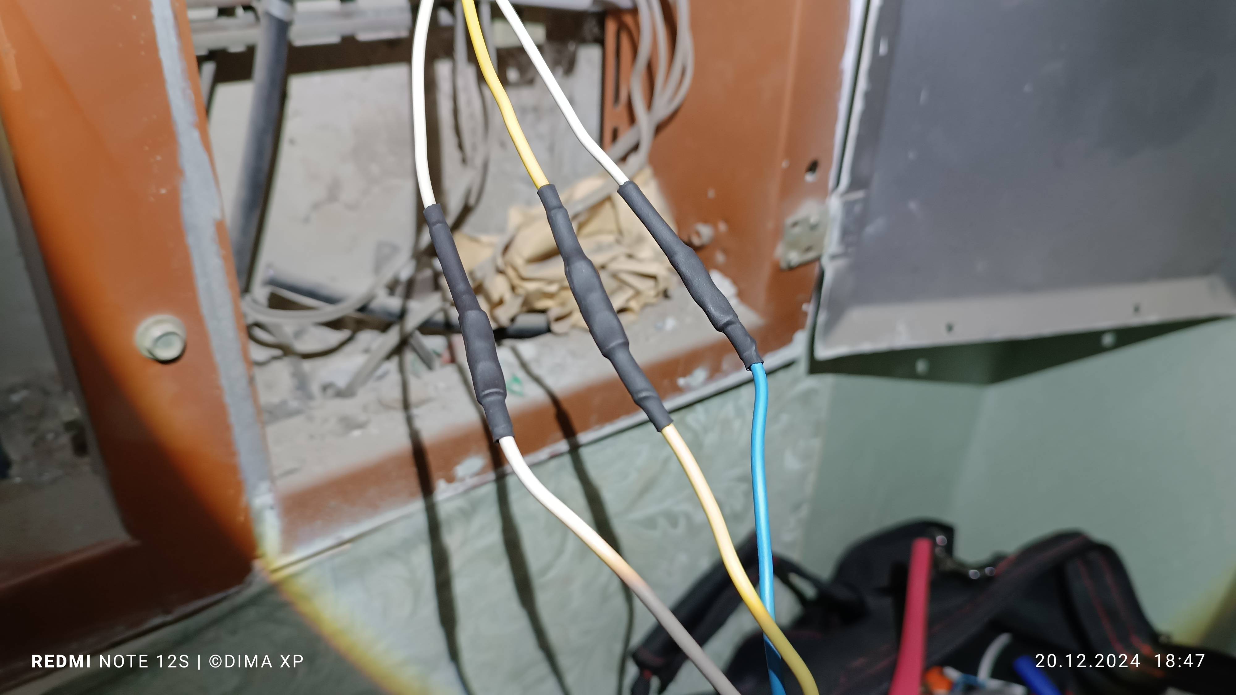 Шабаш-монтаж - 3 шабаша в одном - Вешаю люстру прессую медь прессую интернет