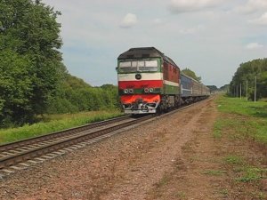 ТЭП70-0224 (БЧ, ТЧ-15 Орша) с поездом №19 СПб - Одесса (РЖД/Окт)