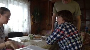 ВЛОГ Любимая куртка мужа /Байки за столом / Кусачая Женька / Спасибо М Бородиной 16 апреля 2020 г.