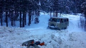 На Уазах в Лес по Снегу! продолжение