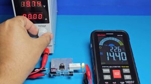 Make a Simple Battery Charger LM7815
