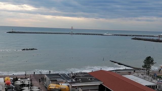 Сочи набережная обзор 23.12.24   панорама