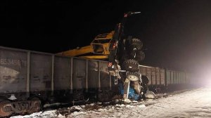 Стрела погрузочного крана упала на грузовой вагон в Амурской области