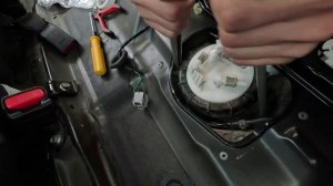 Замена топливного насоса на Subaru Legacy