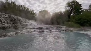 🇮🇹 Питильяно, путешествие во времени в средневековый город на холме и горячие источники в Сатурнии