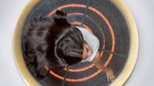 Selena Gomez - Me & The Rhythm | NEW Pantene Commercial смотреть онлайн