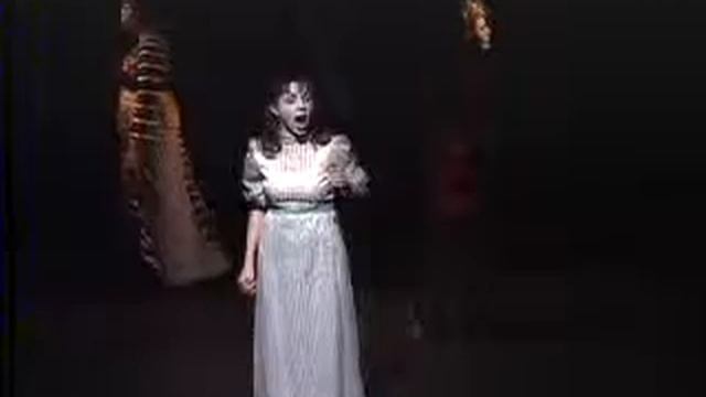 Hearts are Broken.flv смотреть онлайн