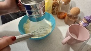 Идеальный Подарок: Мыло, Крем и… Пирожки?! Это Нужно Видеть!"