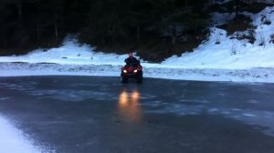 2010 Can Am outlander 400 max xt Glissade sur gla