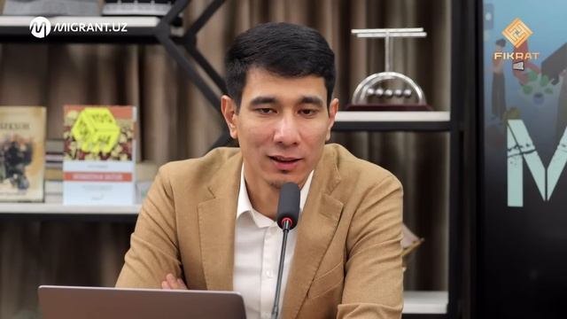 JONLI EFIR: Migrant kitobi: KIRISH fikratuz