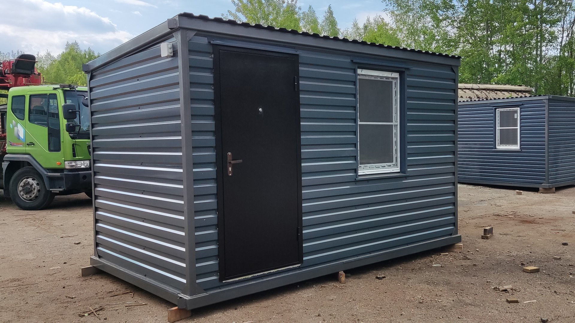 Блок контейнер вагончик металлический домик для дачи летняя кухня 2.40х4х2.40м в цвете графит смотреть онлайн
