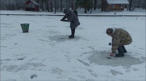 У "моргалки" почти нет конкурентов на запуске. Клёвое место, Лосиный остров, нижний водоём.