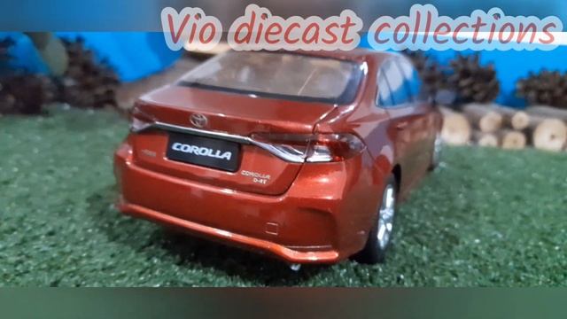 278_Vio diecast_Scale 1:18 Diecast Car Model Toyota Corolla Altis 2019 (2023) смотреть онлайн