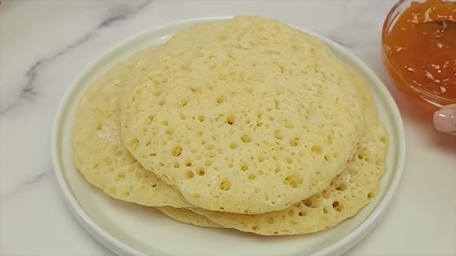 Настоящие Марокканские блинчики Багрир - 1001 дырочка! Постные дрожжевые блины на манной крупе!