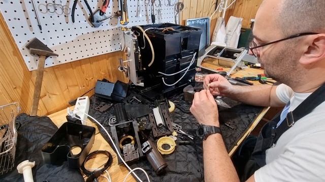 jura s9. Ошибка 8, обслуживание. смотреть онлайн