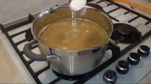 Суп с тушенкой и щавелем♥️