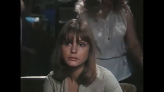 хф Берегите женщин 1981г. - Выступление ВИА Девятый вал