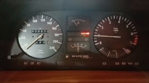 BMW 5 e28 m10b18i холостые обороты ,пусковая форсунка