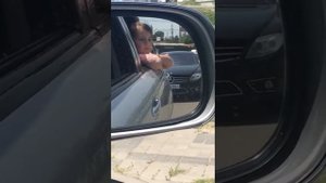 Девочка поёт Михаила Круга