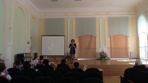 Руки матери!