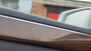 снятие обшивки водительской двери Mercedes E200
