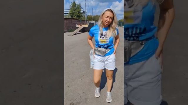 Приезжайте в приют! Красивые собаки и красивые девушки ждут вас! #shortvideo #youtube #собака #dog смотреть онлайн