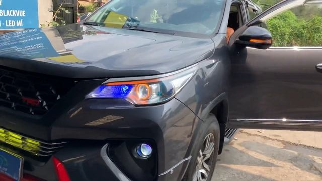 Fortuner 2019 lên bodykits mẫu TRD và đèn bi led gam bi xenon led mí
