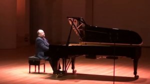 Александр Гиндин играет на бис 1.