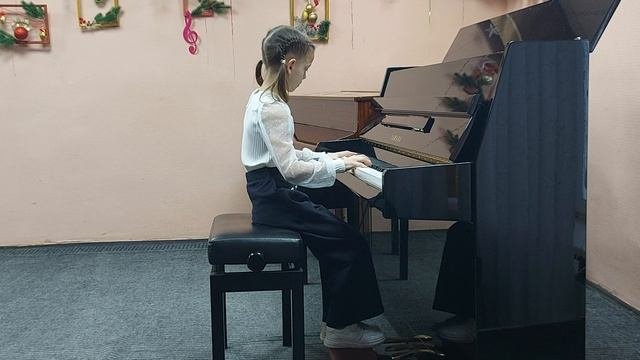 Есина Василиса - Менуэт