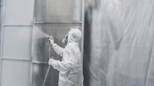 ООО "КТП-Энерго" подготовка к покраске трансформаторных подстанций (КТП).