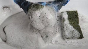 Sponges in Black | ASMR Sponge Squeezing | Black Suds | Oddly Satisfying