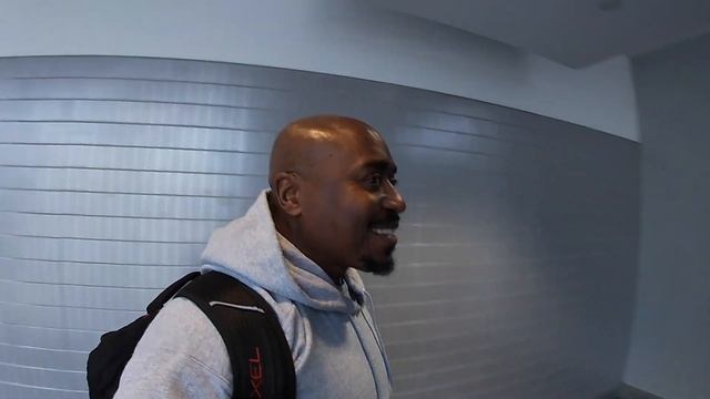 I bought an Airplane! смотреть онлайн