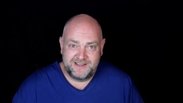 ПРОПАГАНДУ ПОПЛАВИЛО. ВОЗМУЩЕНИЕ НА МАКСИМУМ