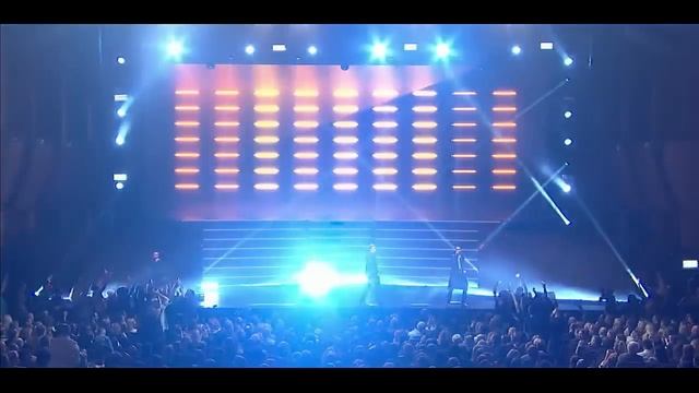 Backstreet Boys - Everybody (Backstreet's Back) (Live Boy Band ABC Network Upfront 2017)