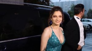 ankita lokhande at international iconic awards||ankita lokhande husband vicky jain||ankita lokhande