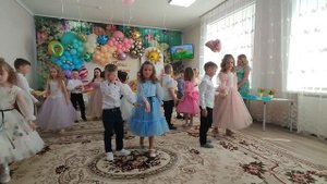 Вальс випускний в садочку 💓🩵💓