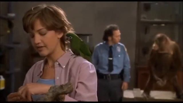 х/ф " Животное" 2001г.   Встречи Марвина с животными.Так кто же он животное или человек? смотреть онлайн