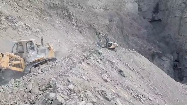 Бузнасан Нух. 24.12.2024. Процесс работы на дороге предков. Б.Ф. смотреть онлайн