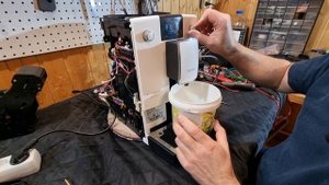 Ошибка 8. Редуктор крутит в другую сторону.