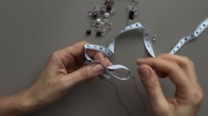 Новогодняя поделка елочка из ленты