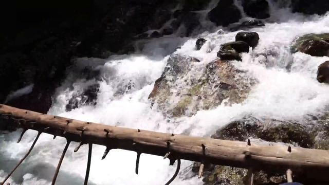 Архыз: Белый водопад и древний храм смотреть онлайн