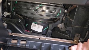 GMC Terrain - CABIN AIR FILTER REPLACEMENT / REMOVAL (2018 - 2024)