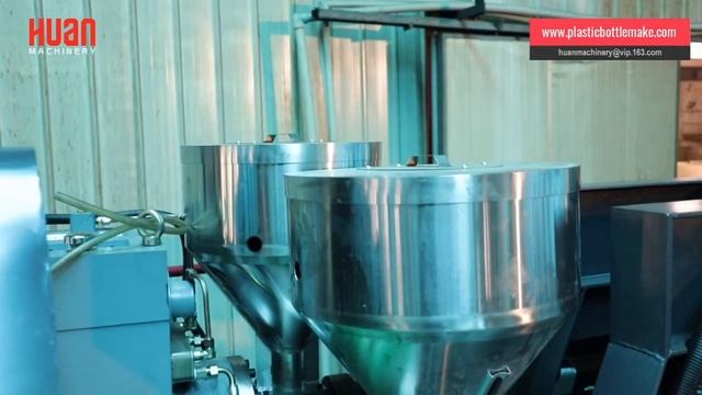 Экструзионно-выдувная машина с 4 полостями для бутылок