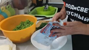 Рецепт заготовки на зиму- Чесночная паста с грецким орехом и масло с укропом и чесноком