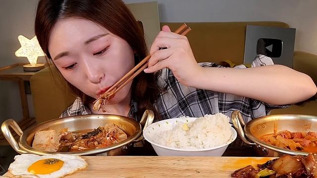 ASMR 이것이 한식이다!! 된장찌개 김치찌개 두루치기 계란후라이 밥🍚 리얼먹방 :) Korean cuisine MUKBANG